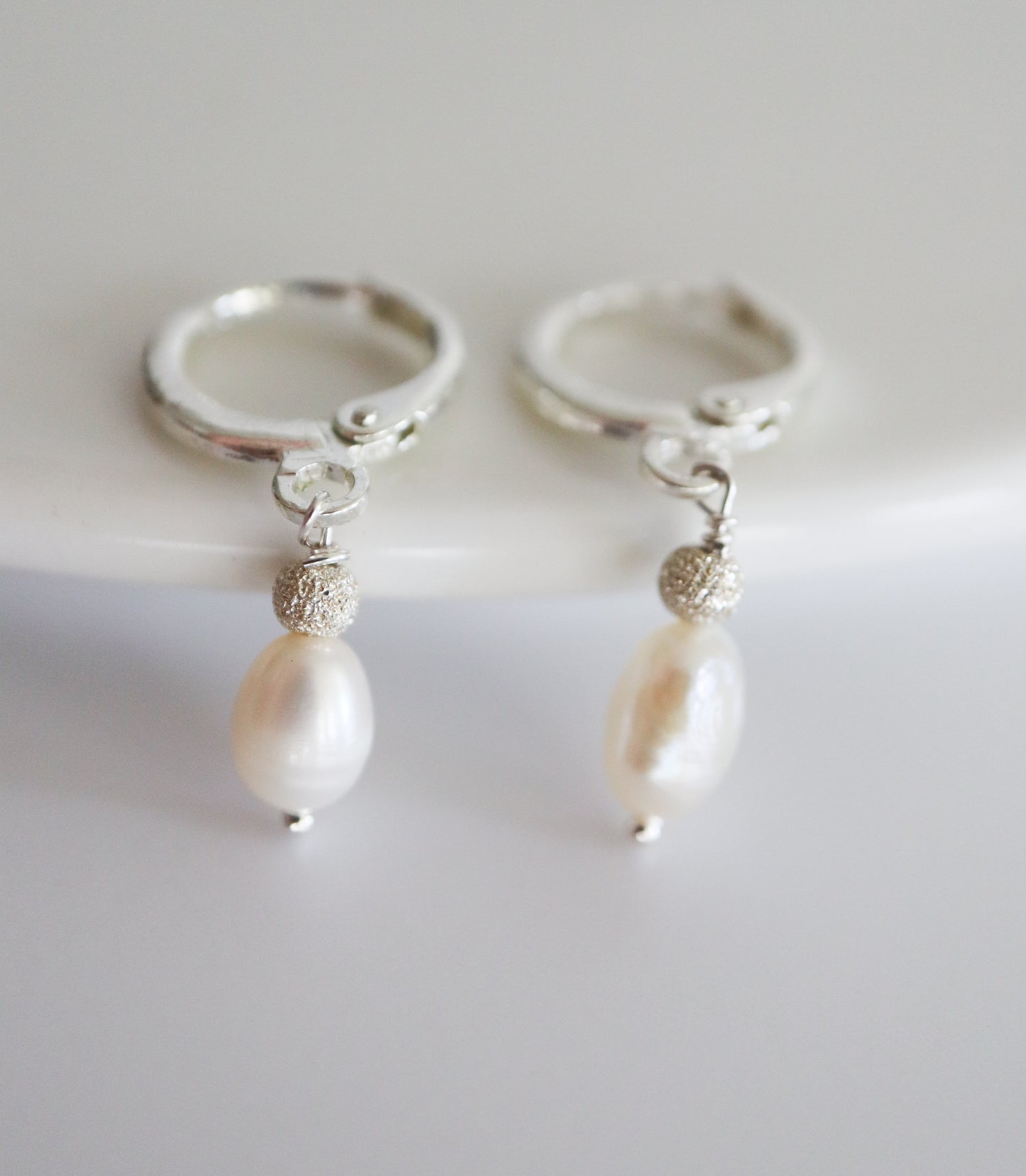 Pearl tear drop