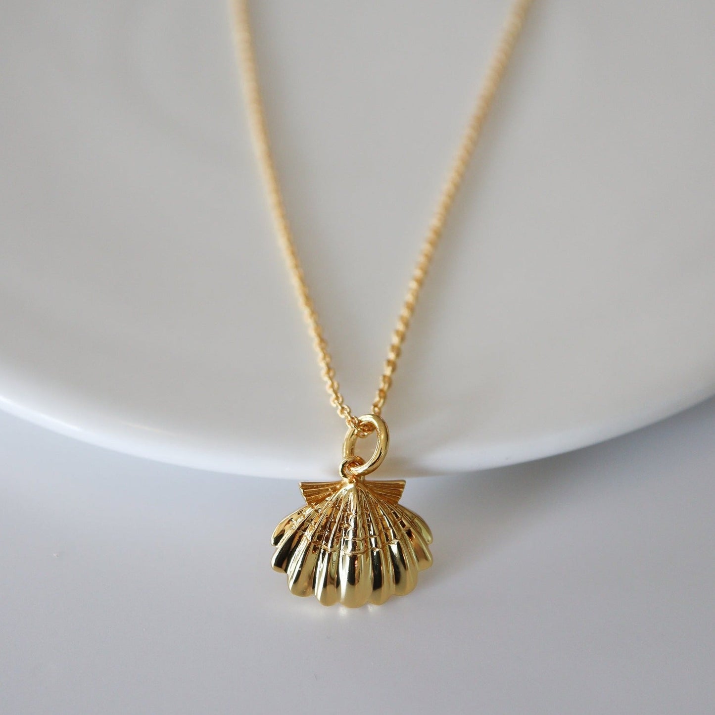 Aphrodite Gold Necklace