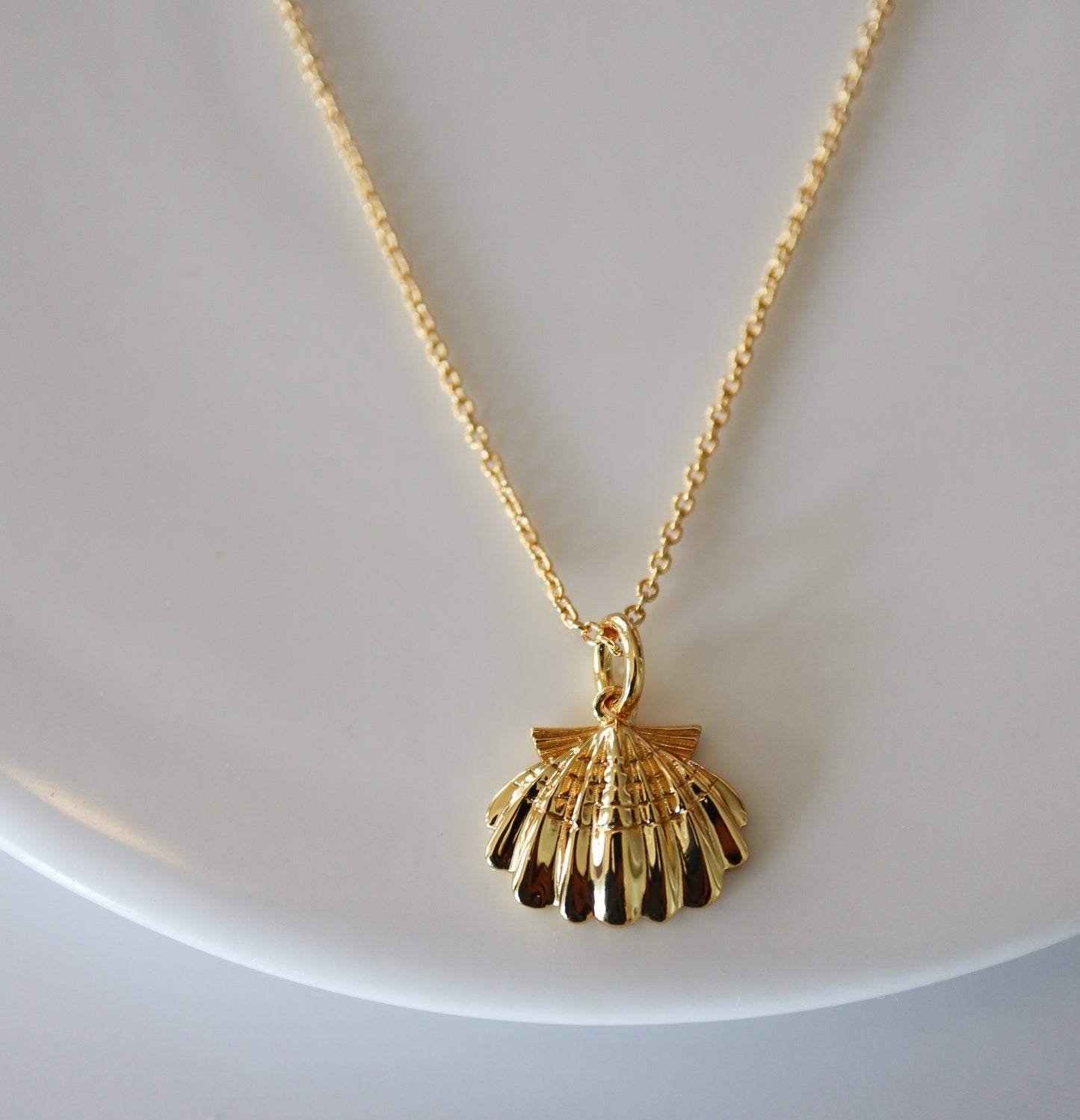 Aphrodite Gold Necklace